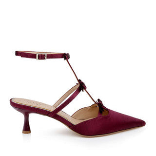 Side view of Elisabetta wedding shoes showing T-strap design